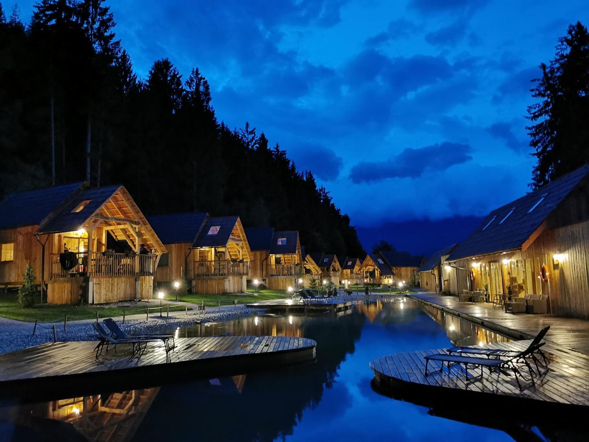 Ribno Luxury Glamping 호텔 블레드 외부 사진